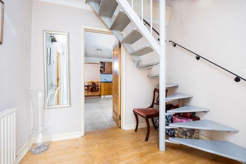 Photograph 3 of 42 Glenville Avenue, Clonsilla, Clonsilla, Dublin 15